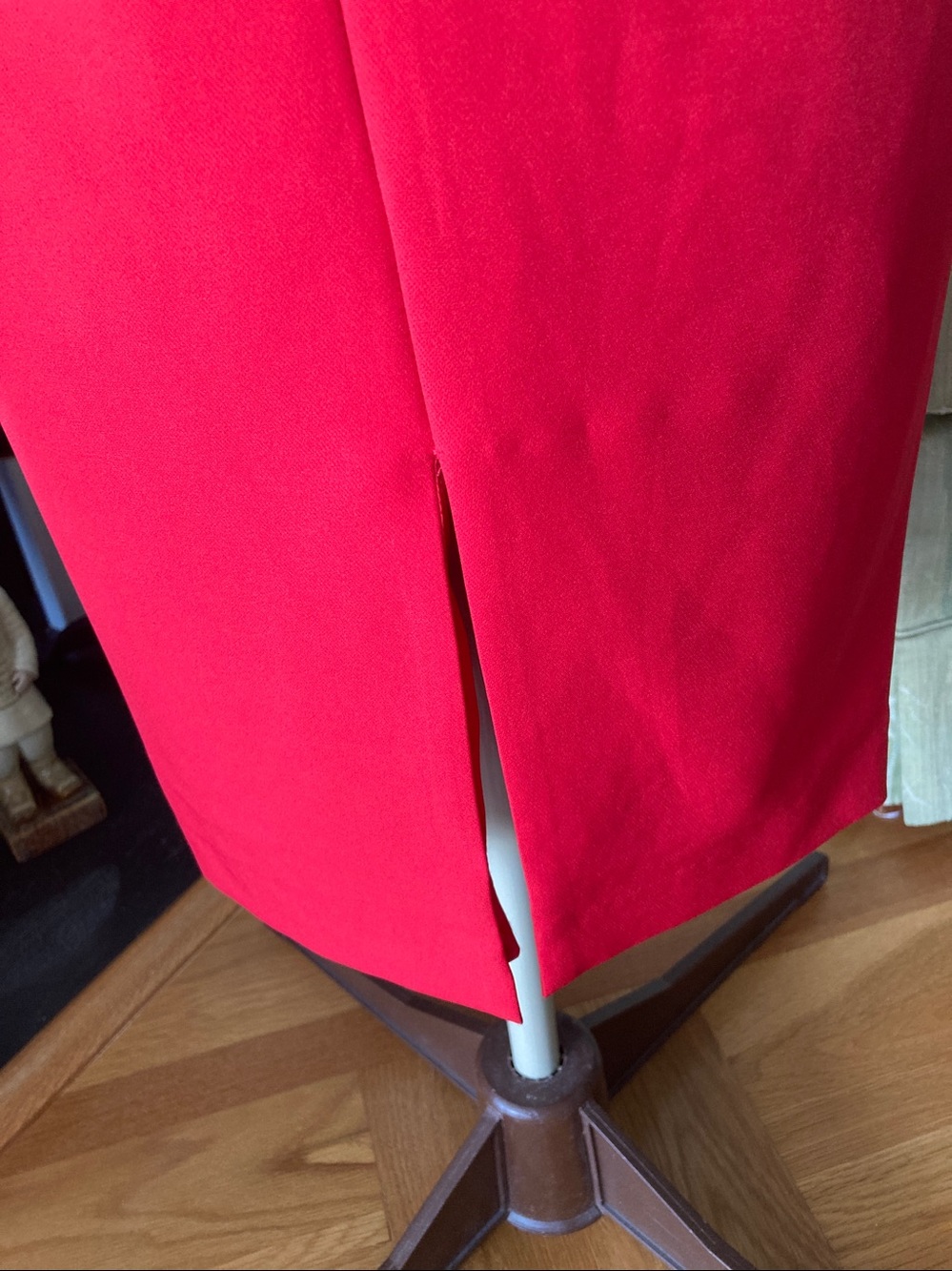 Dress - Picture 7 of 9